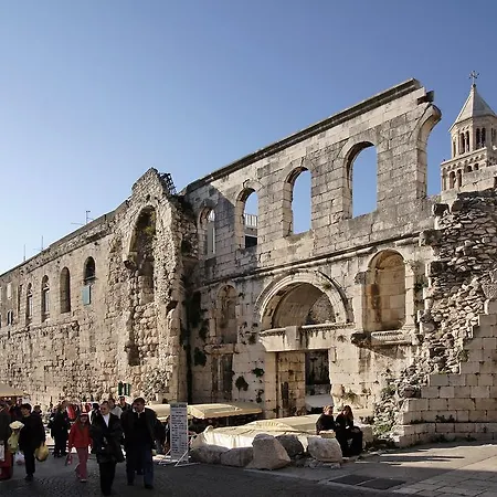Diocletian Palace Penthouse *